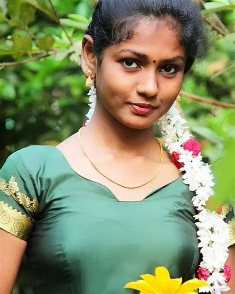 Beautiful Face Images Young And Beautiful Beautiful Roses College Girl Fashion Indian