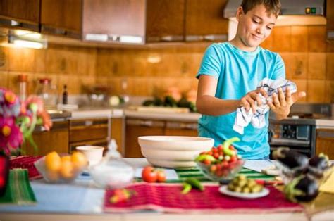Teachers And Parents Want Home Economics Classes To Be Brought Back
