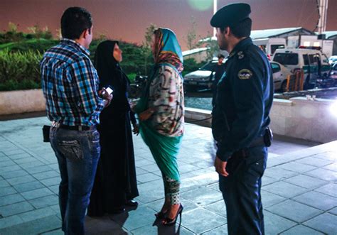 عکسهای برخورد با بدحجابی بهمن 1392 سری اول