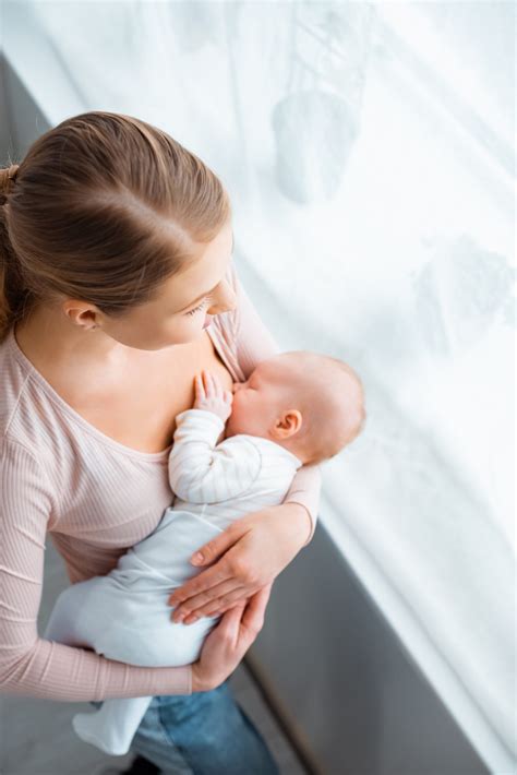 About The Breastfeeding Mama