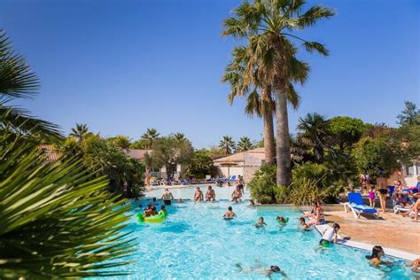 Camping Le De R Avec Piscine Eden Villages