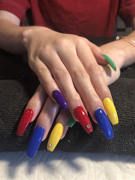 Primary and secondary colors | Primary and secondary colors, Nail colors, Cute nails