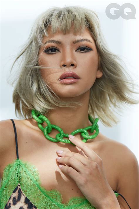 ปน สชาดา กอแกว สาวไทยคนแรกทไดอวดโฉมเรอนรางบนปกนตยสาร Playboy