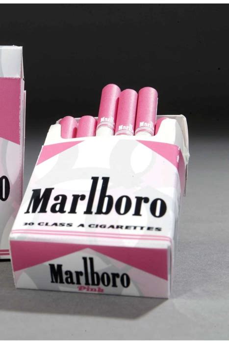 Who did not have a favorite cigarette. Smoking pink cigarettes mallboro withoutprotection •