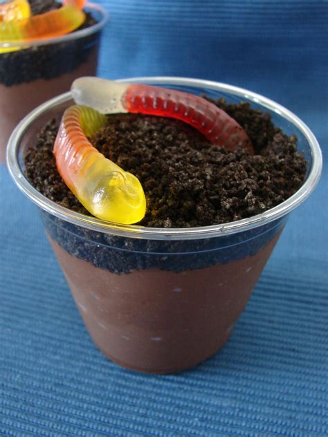 The Royal Cook Dirt Cups