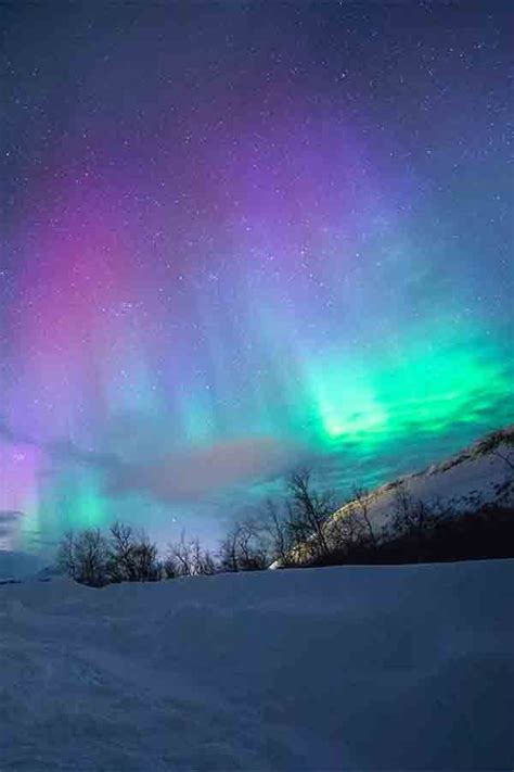 7 Breathtaking Places To See The Northern Lights In Europe And Expert