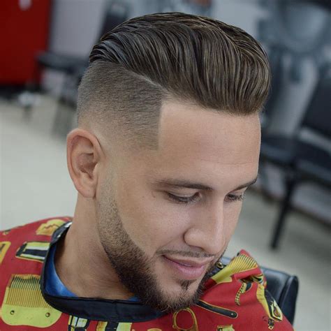 The below deck mediterranean alum recently took to social media to debut a chic short haircut just in time for summer. Disconnected Undercut - Get A Disconnected Haircut For A ...