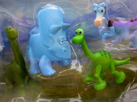 Dan The Pixar Fan The Good Dinosaur Tomy Mini Figure Collection