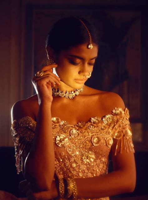 Classy Off Shoulder Saree Blouse Is All You Need To Make The Runway