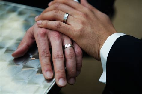 Take a look at cartier's beautiful collection of classic, engraved and creative wedding rings. > mens ring cartier - 91% OFF!