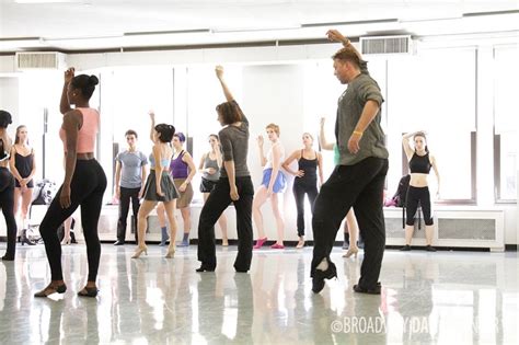 Курсы танцев в США в Бродвейском Танцевальном Центре Broadway Dance