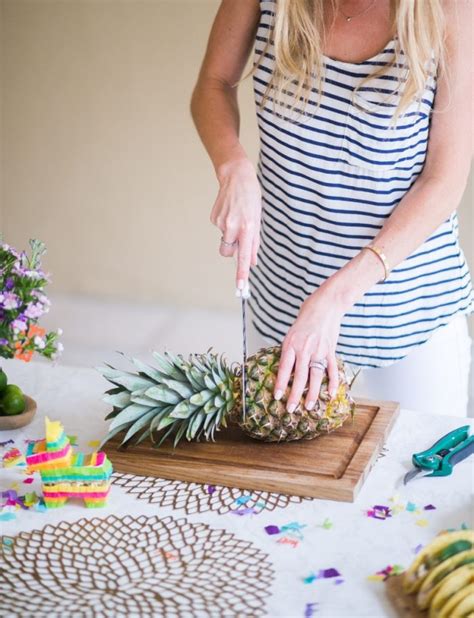 How To Make A Pineapple Centerpiece Fashionable Hostess