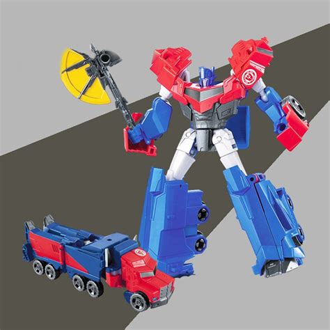 Check out amazing optimusprime artwork on deviantart. Transformers Toys Optimus Prime Voyager Collection Gift ...
