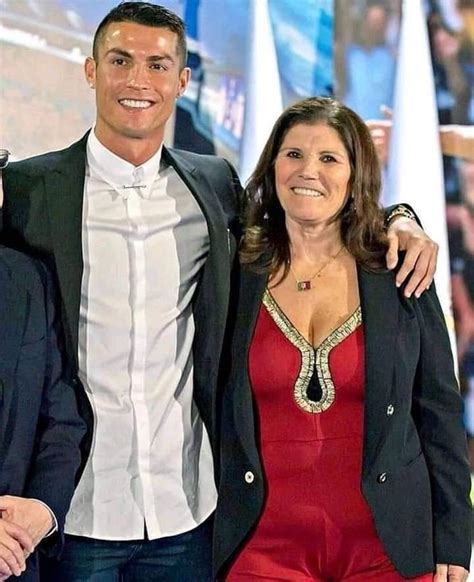 Cristiano Ronaldo With His Mom ️💜 Footballchallenge