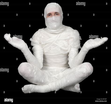 Bandaged Mummy Hi Res Stock Photography And Images Alamy