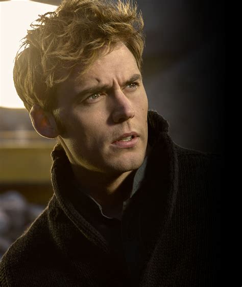 Finnick Odair In New ‘mockingjay Part 1 Photo