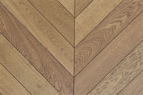 Oak Chevron Brown Oiled 450 Mm The Natural Wood Floor Co