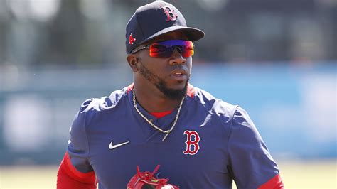 Ex Red Sox OF Rusney Castillo Signs With Golden Eagles Of Japan S NPB RSN