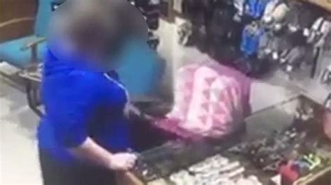 Alleged Shoplifter Caught On Video At The Surf Shop Victor Harbor In