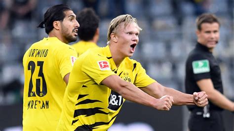 Born 21 july 2000) is a norwegian professional footballer who plays as a striker for bundesliga club borussia dortmund and the norway national team. Erling Haaland (BVB): Monster-Sprint und Tor gegen ...