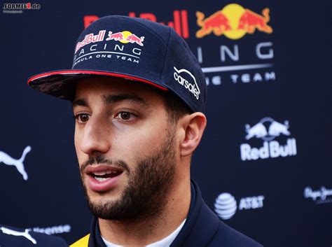 Daniel ricciardo's ex jemma boskovich moves on with supercars star heimgartner. Daniel Ricciardo: Spannungen mit Verstappen gehören dazu ...