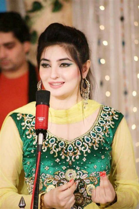 Pashto World Official Blog Pashto Singer Gulpanra And Afghani Actress