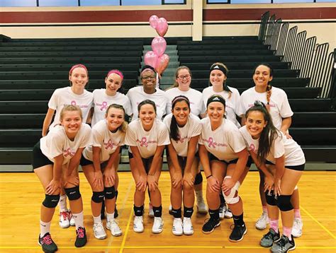 Womens Volleyball Raises Money For Cancer Treatment With Dig Pink 2019