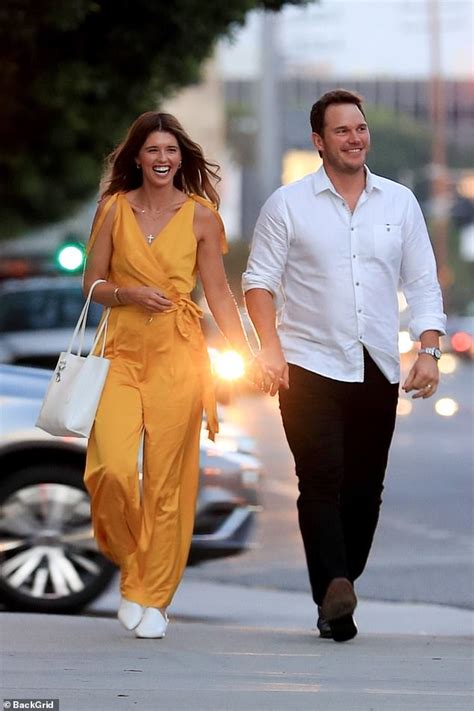 Updated on 30 sep, 2019 published on 04 aug, 2015. Chris Pratt cuddles new wife Katherine Schwarzenegger ...