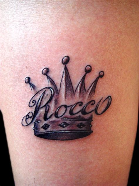 10 Glorious Crown Tattoos And Meanings For Women Flawssy