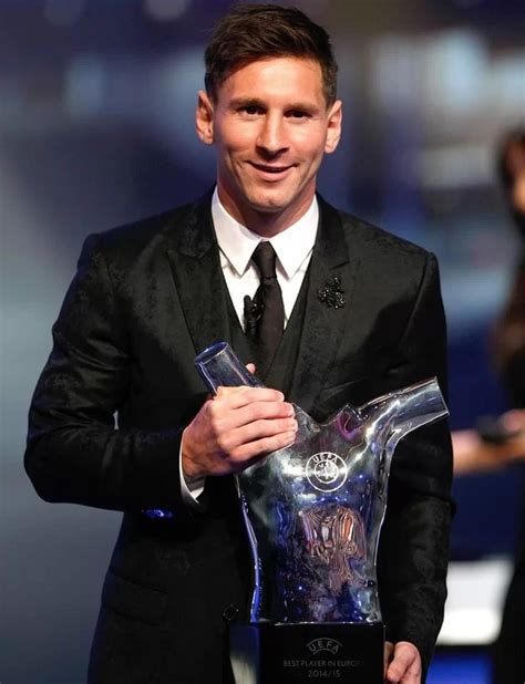 Lionel Messi Won The Uefa Best Player Award Youtubemediacom