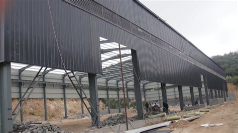 Nude Packed Made In China Prefab Workshop Steel Structure Warehouse