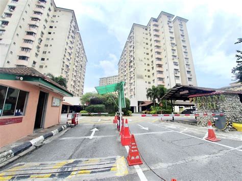 Discover amanpuri, a peaceful luxury beach resort in thailand set amid coconut palms featured resort. Perdana Puri Condominium, Aman Puri, Kepong Selangor - RealMan