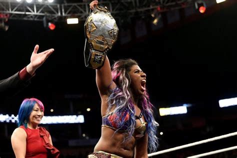 Ember Moon Pins Alexa Bliss In Wwe Raw Debut In Tag Team
