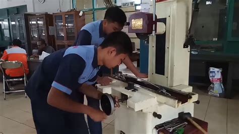 Perbaikan Mesin Gerinda Datar Repair Of Flat Grinding Machine Youtube