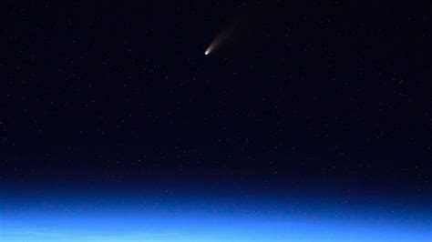 Comet Neowise Is Streaking Across The Sky And Its Visible From Canada