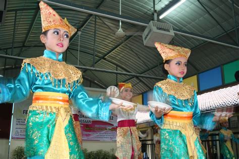 Jln tengku ampuan mariam, 20200 kuala terengganu. Azmi JPNJ: SK Tengku Mariam Johan Keseluruhan Festival ...
