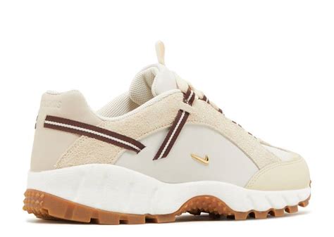 Jacquemus X Wmns Air Humara Lx Sail Nike Dr Light Bone