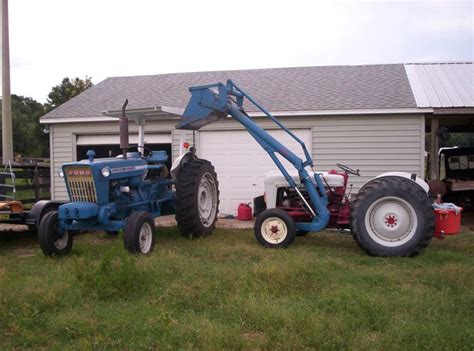 2000, 2810, 2910, 3000, 3230, 3430, 3910, 3930, 4000. rops and canopy finished - Yesterday's Tractors