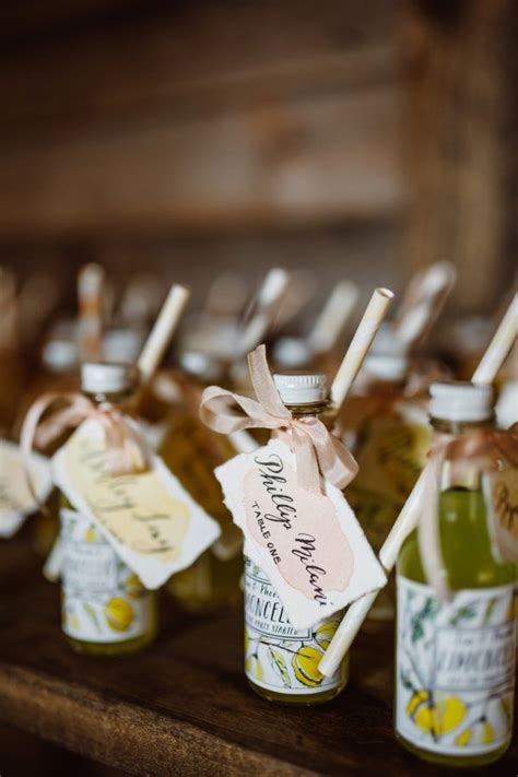 6 wedding gift rules guests should follow. 23 Chic DIY Wedding Favors Guests Will Love ⋆ Ruffled ...