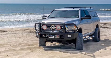 We did not find results for: How to Drive Your Car on the Sand in Dubai | CarSwitch