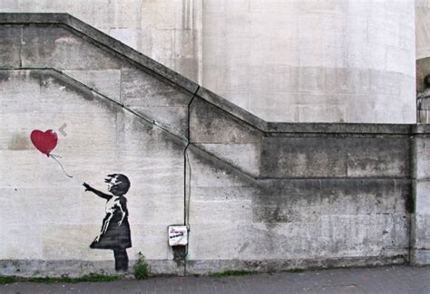 Les 5 Oeuvres Emblématiques De Banksy Cnewsfr