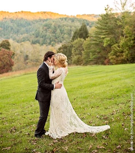 Kelly clarkson grammy kelly clarkson wedding kelly clarkson hair celebrity style dresses female singers celebs celebrities dress outfits bridesmaid dresses. Kelly Clarkson Marries Brandon Blackstock in Tennessee!