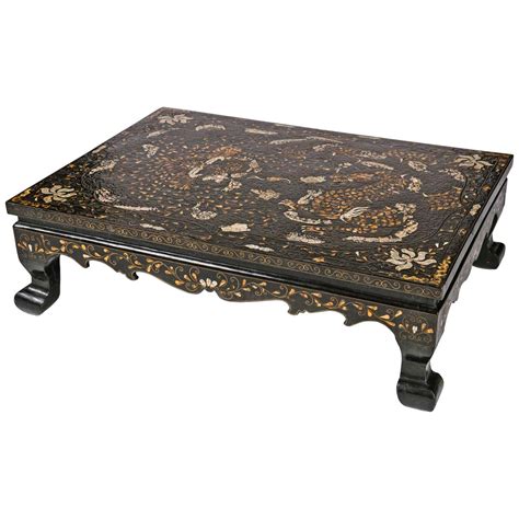 19th Century Low Korean Lacquered And Inlaid Coffee Table For Sale At