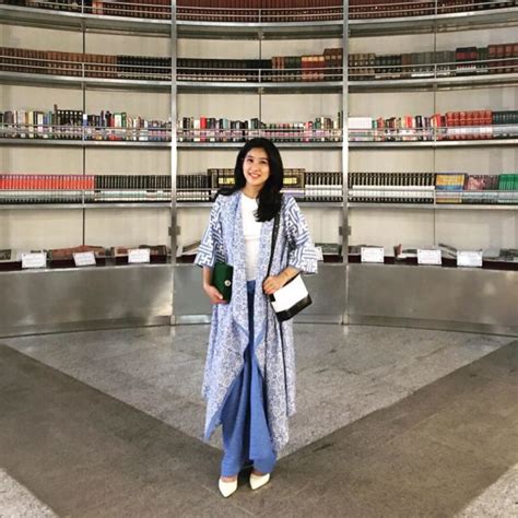 Olivia zalianty (lahir di jakarta, 18 oktober 1981; Tak Hanya Jago di Dunia Perfilman, Sederetan Artis Cantik ...