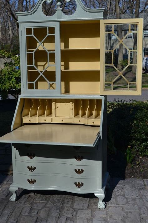 I haven't painted many of these yet, though i do seem to be coming across them more more recently. Bookcase Desk Shabby Chic Painted Ball and Claw Feet ...