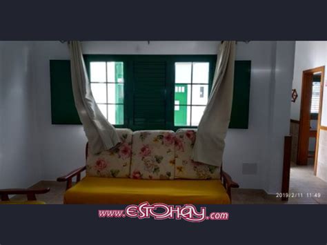 Con una capacidad para 2/3 personas, dispone de un gran dormitorio, baño, una amplia sala comedor con una cama y pequeña cocina abierta. ALQUILER CASA TERRERA EN SAN BARTOLOME San Bartolomé ...