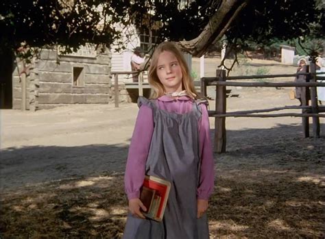 Michael landon and karen grassle played charles and caroline ingalls, a pioneer couple with three daughters: Pin van ourhobbys op little house on the prairie | Laura ...
