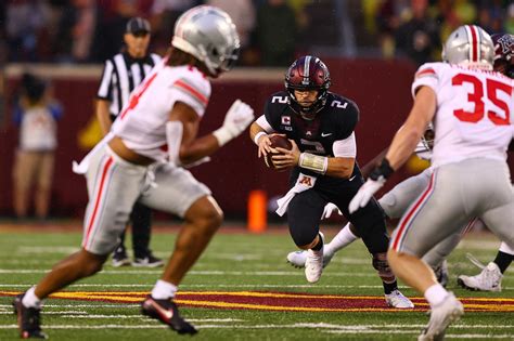 Week 1 shocker? Minnesota owns halftime lead on No. 4 Ohio State