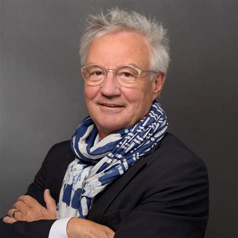 Bahnhof westerland (sylt) ist zu fuß in 11 minuten zu erreichen. Michael Kiso - Operation Manager Gastronomie / Food ...