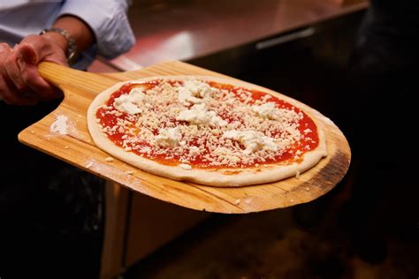Roman Style Pizza Gets A Delicious Hollywood Ending At Pizza Romana